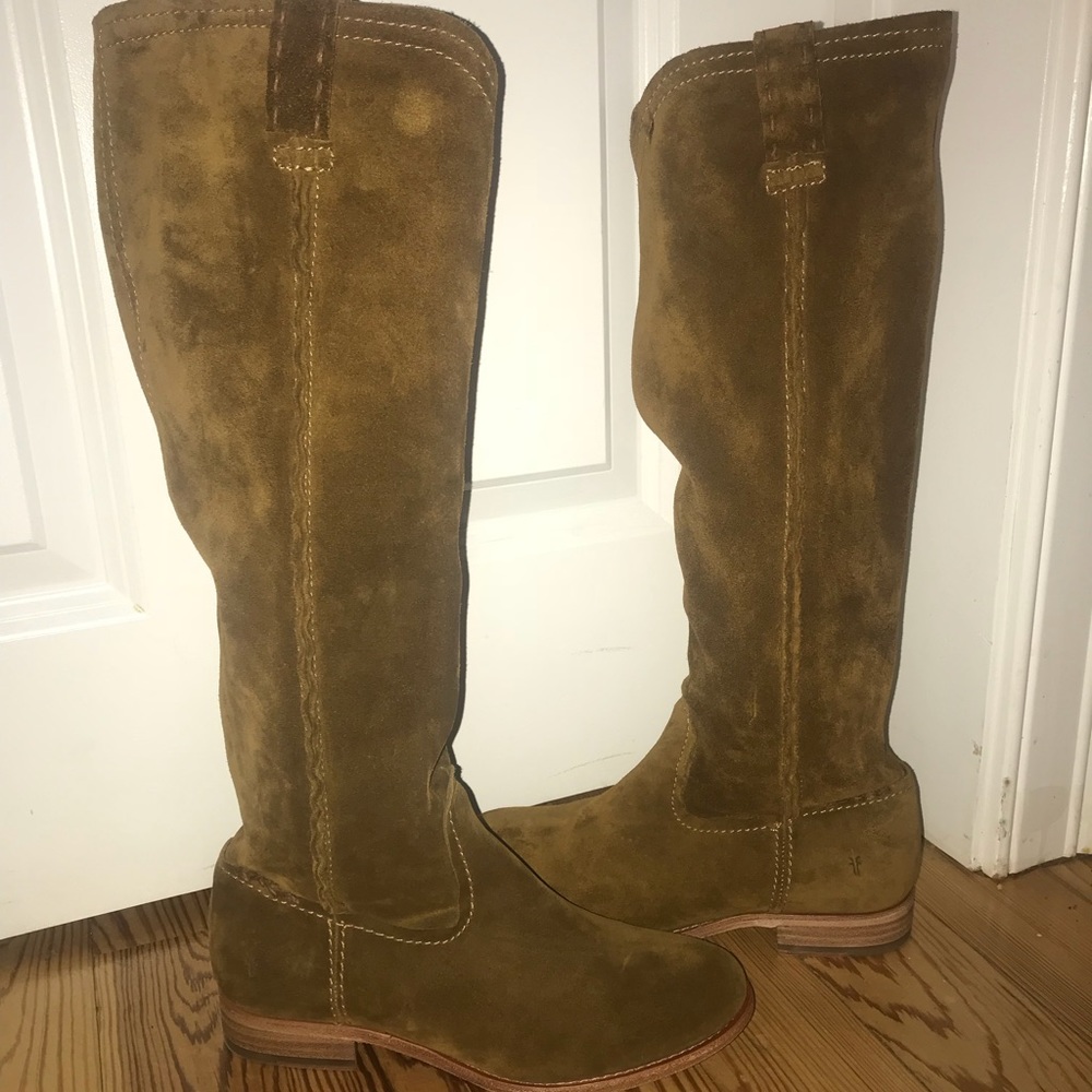 ⭐️ New without Tag Frye suede tall boots ⭐️